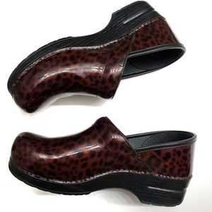 Dansko Patent Tortoise Professional Clogs